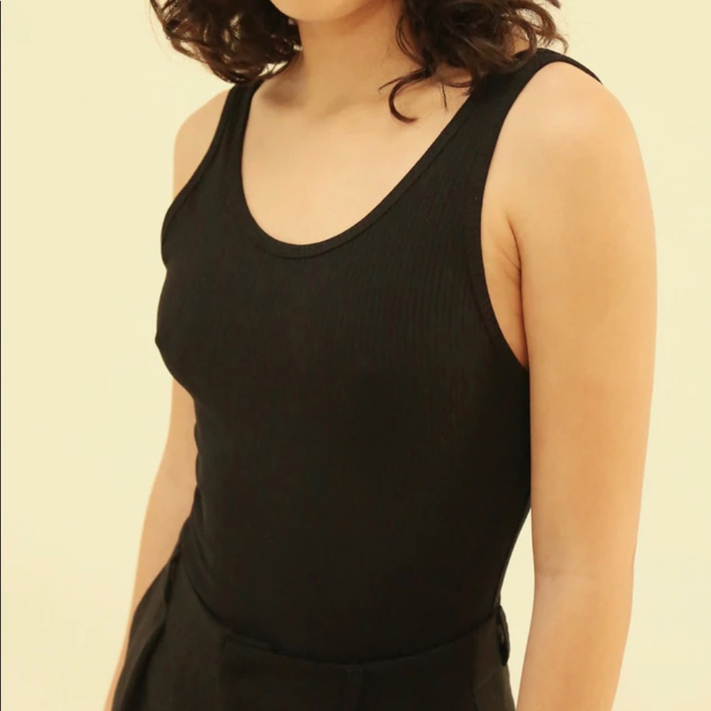 NWT-Black Ribbed Bodysuit - Picture 5 of 6